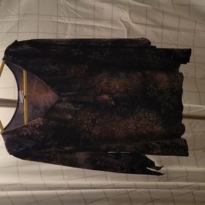 Gently Used Plus Size Blouse Black with Gold Accents, Size 4X